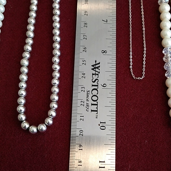 4 for $50 Fashion Jewelry Statement Lot Six Necklaces One Bracelet Pearls Silver - Picture 5 of 7